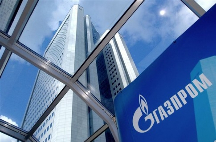 Акции "Газпрома" упали в цене
