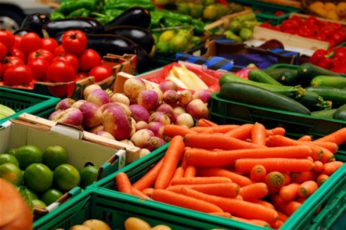 Украинские овощи и фрукты подешевели на 25%